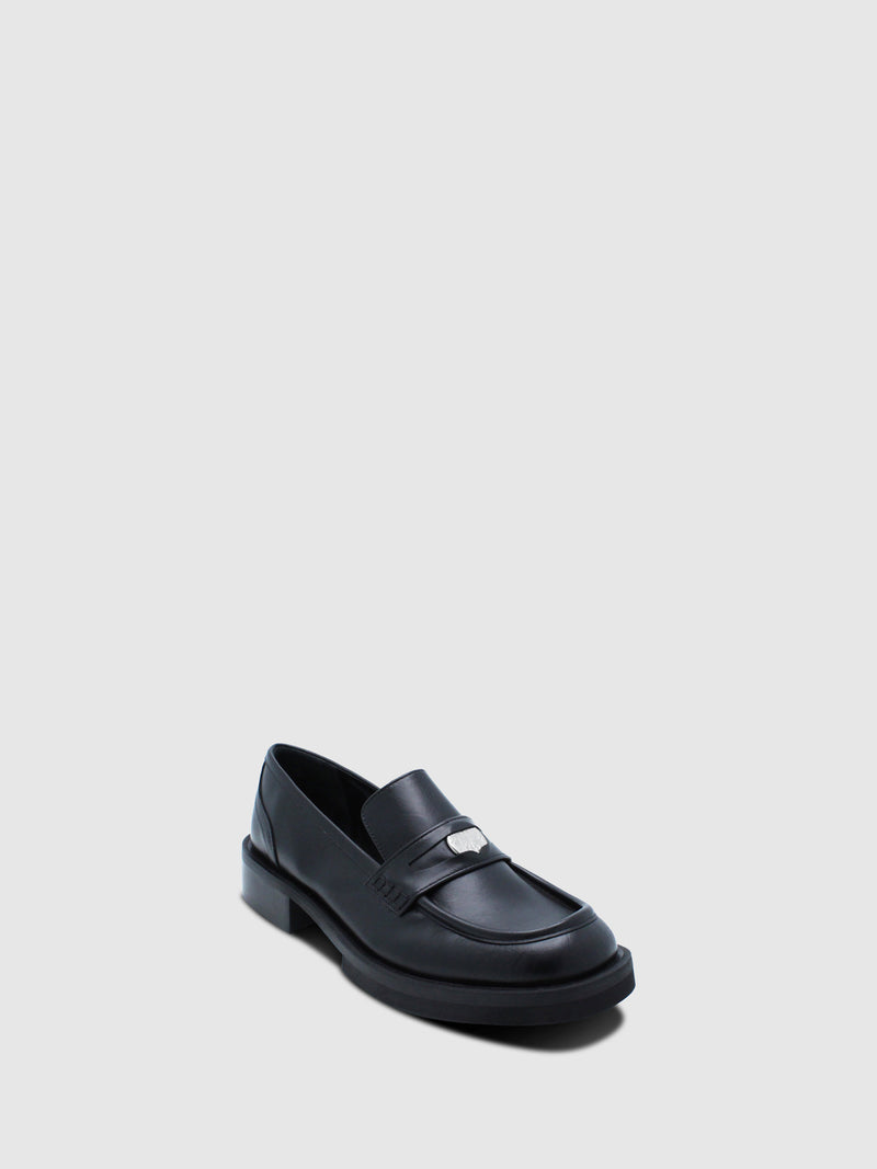 JJ Heitor Loafers Clássicos em Preto