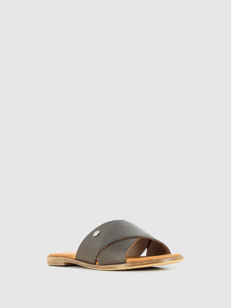DRAKART Sandálias Slip-on em Pele Castanha