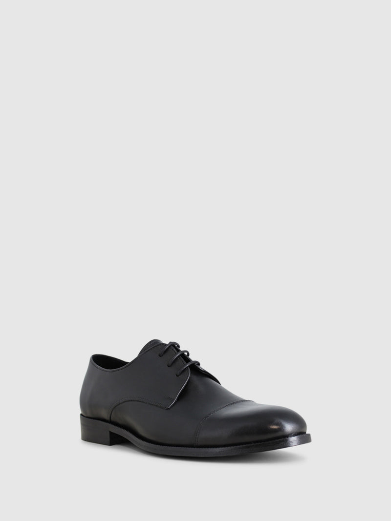 Foreva Sapatos com Atacadores em Preto
