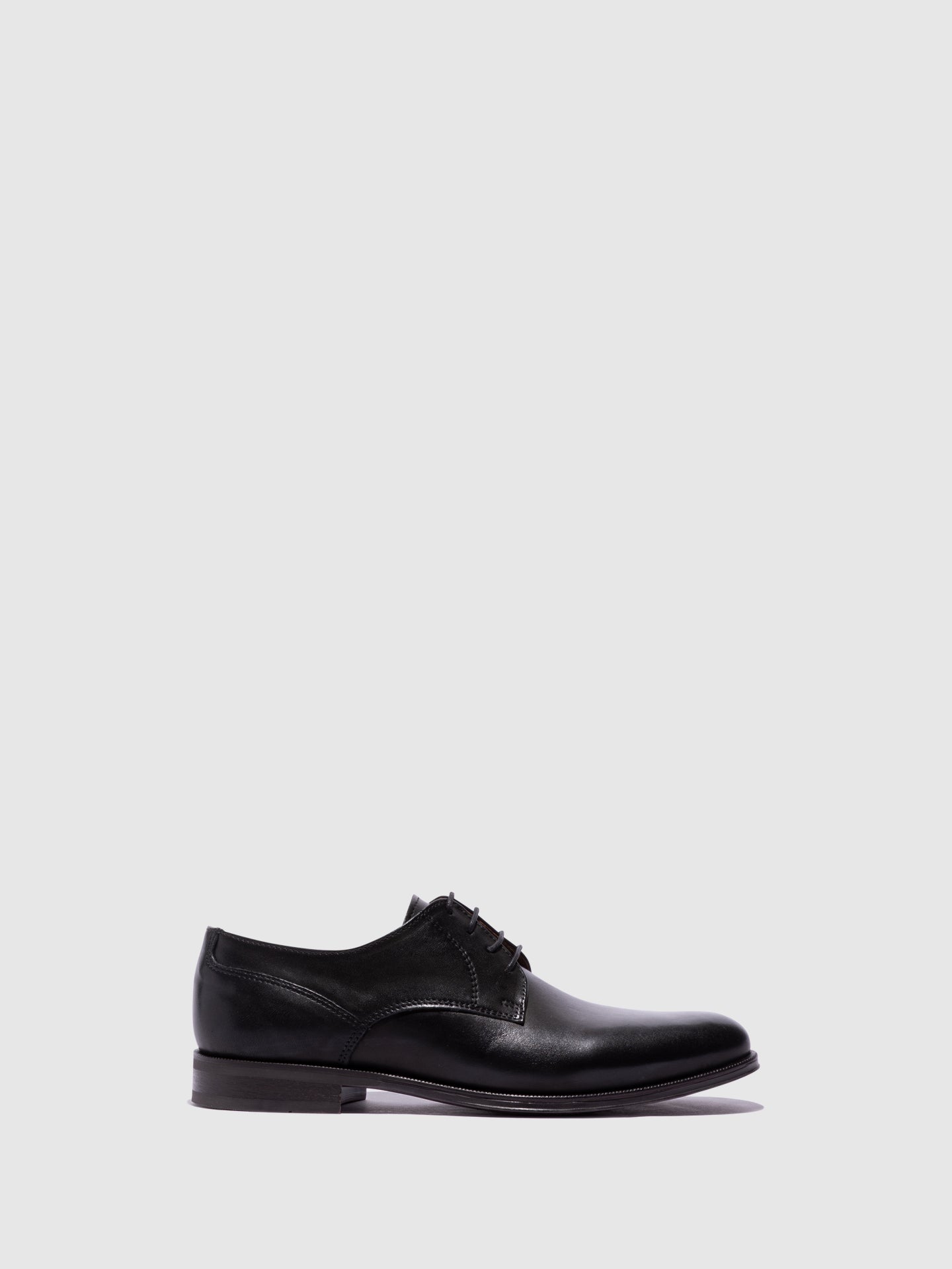 Foreva Sapatos com Atacadores em Preto