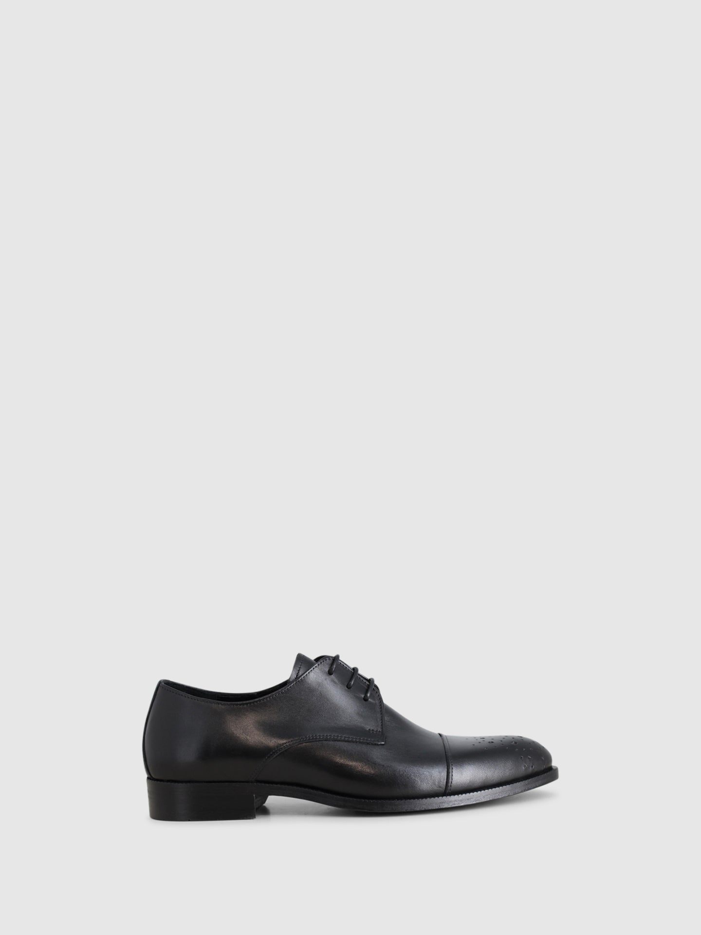 Foreva Sapatos com Atacadores em Preto