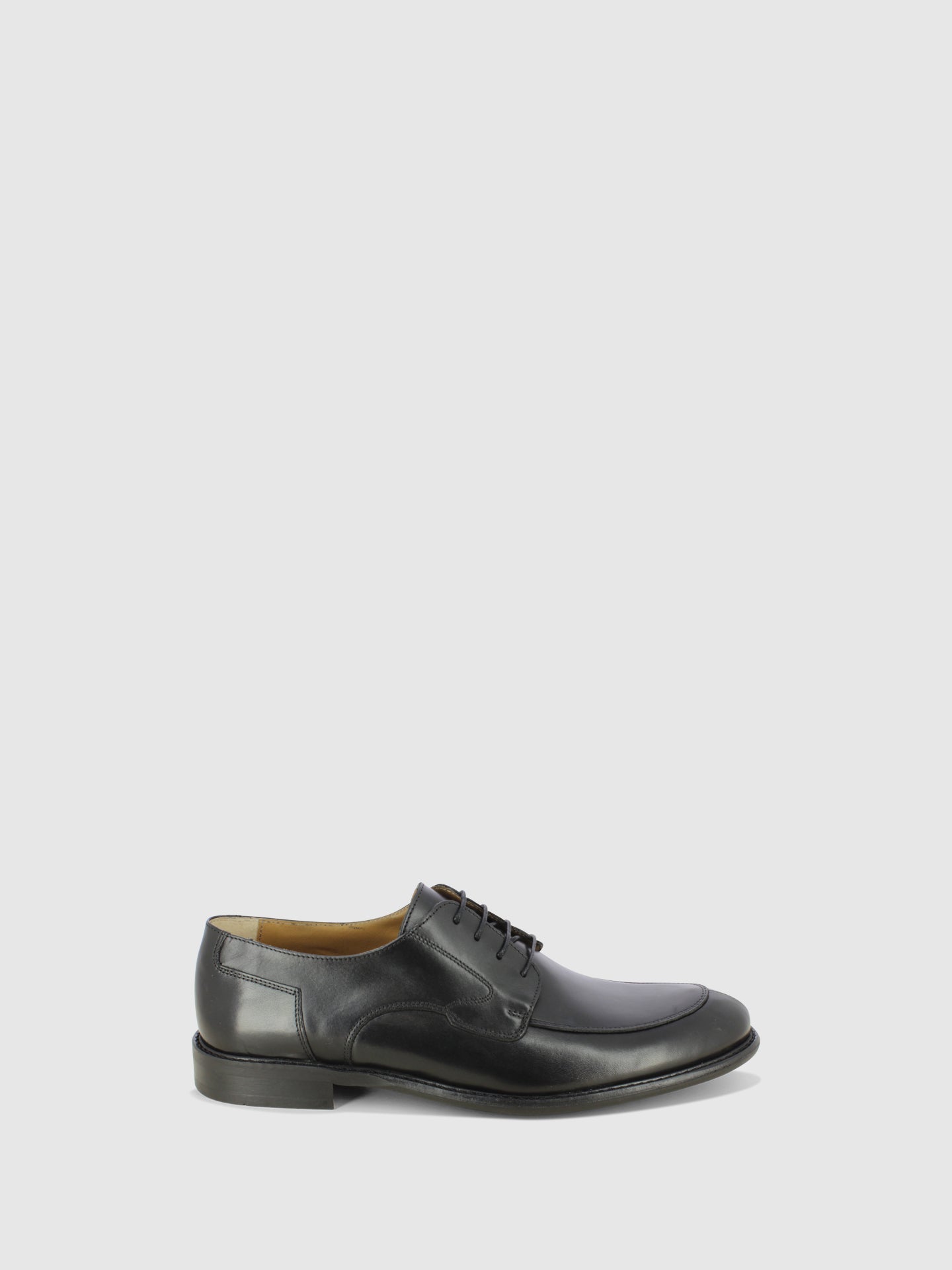 Foreva Sapatos com Atacadores em Preto