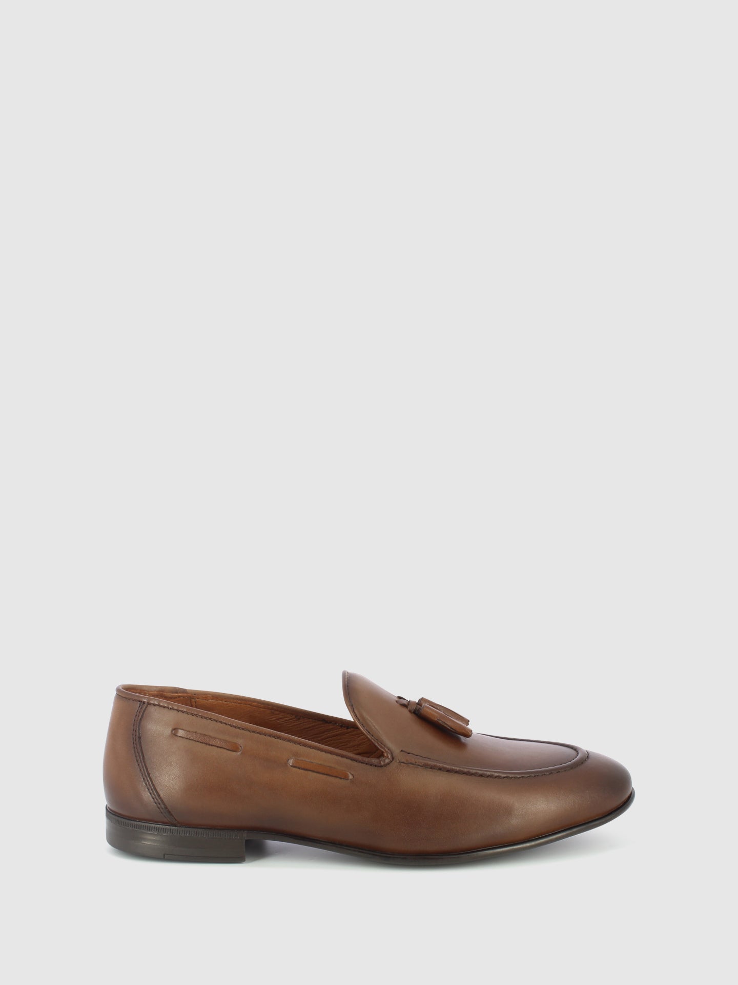 Foreva Loafers Clássicos em Castanho
