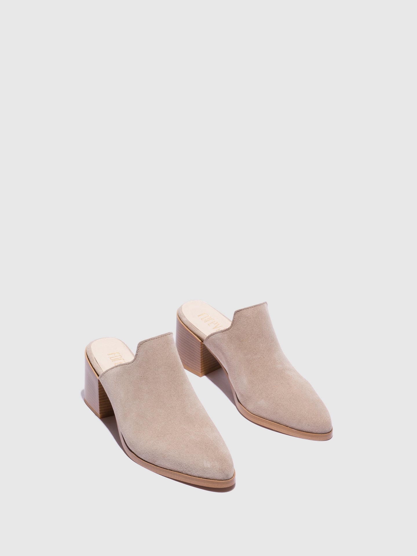 Foreva Mules Pontiagudas em Taupe