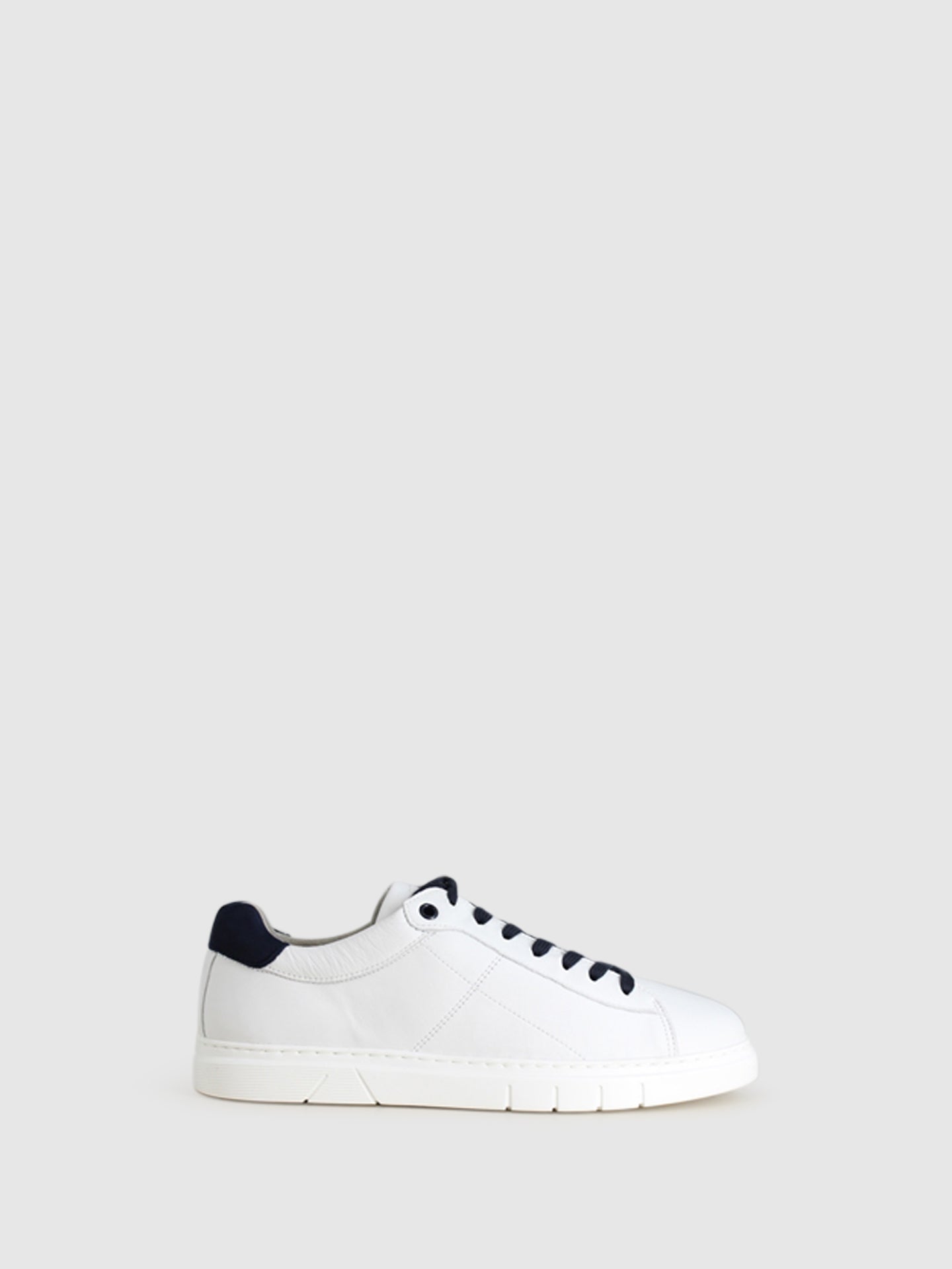 PIUS GABOR Sapatos com Atacadores em Branco