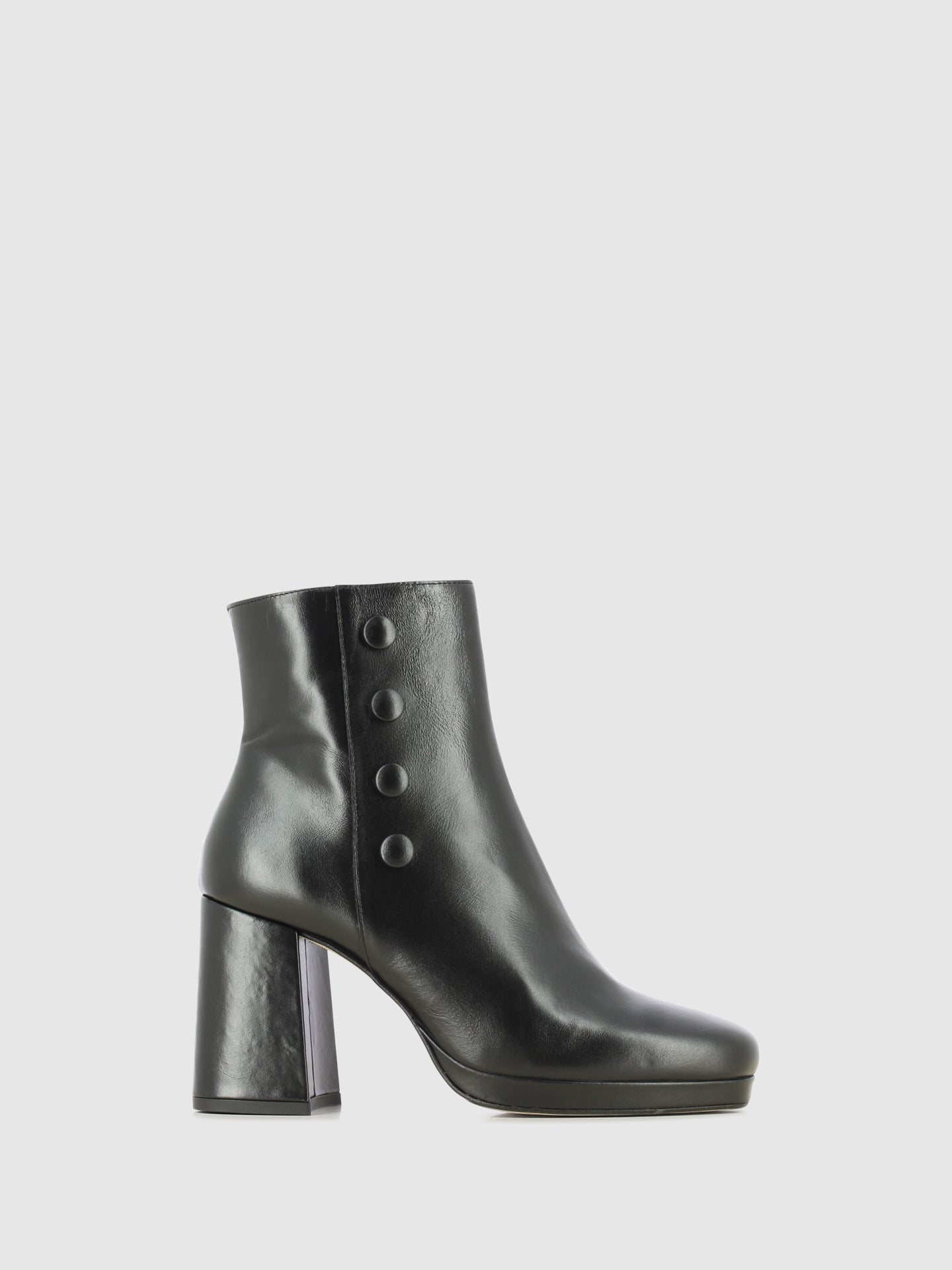 Sofia Costa Botins com Fecho em Preto