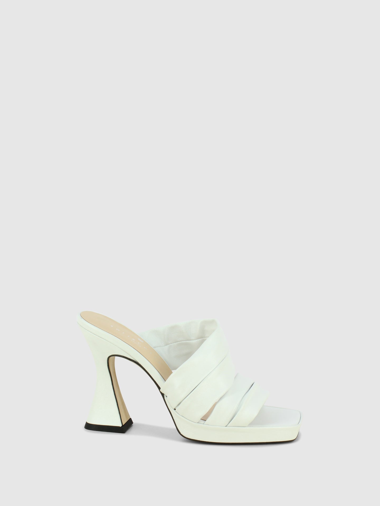 Sofia Costa Mules de Salto Kitten em Branco