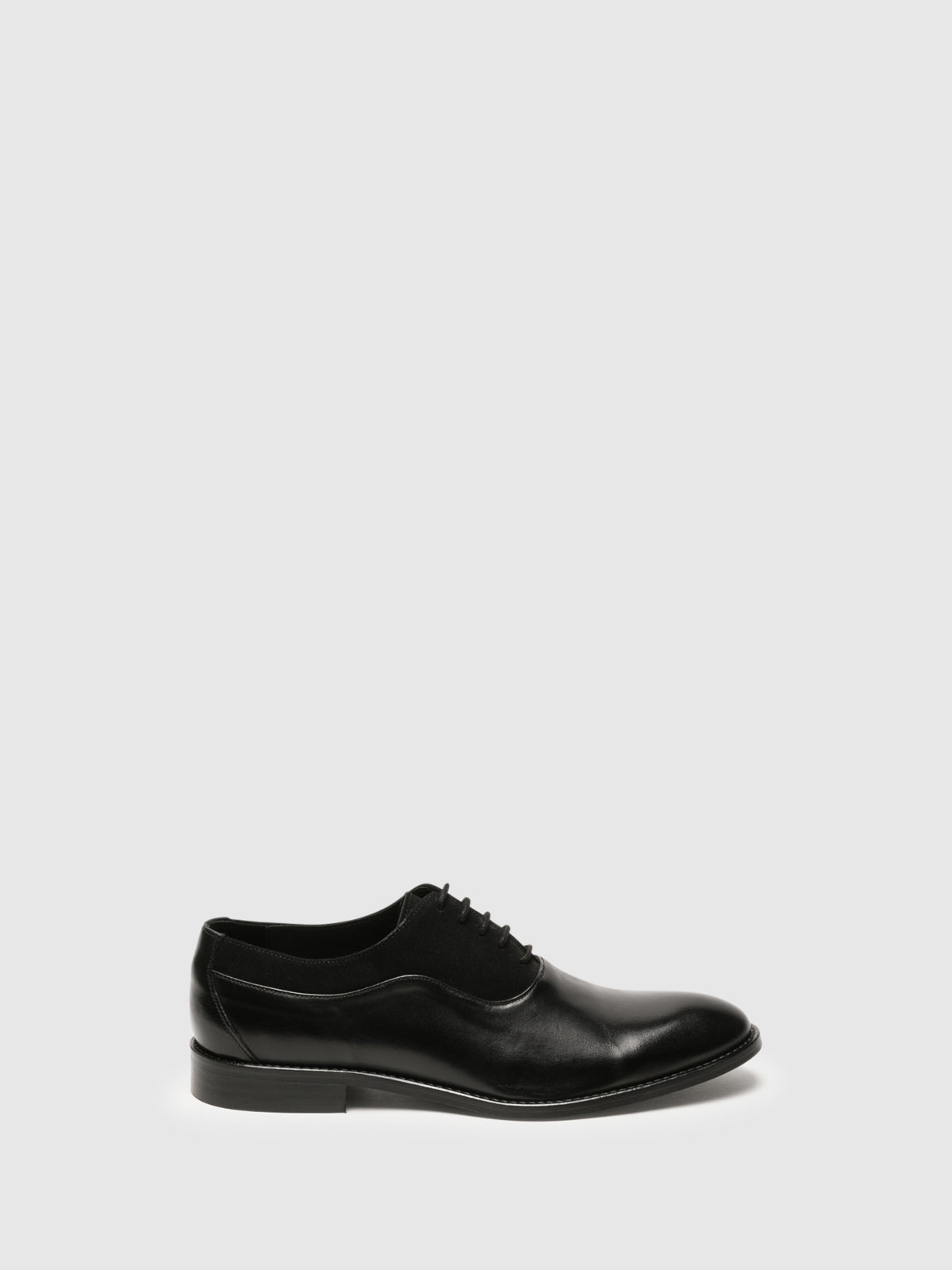 Foreva Sapatos Oxford em Preto