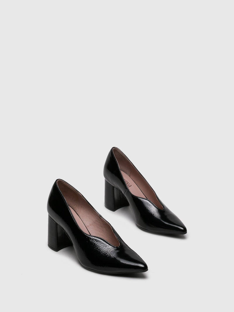 Foreva Sapatos Pontiagudos em Preto