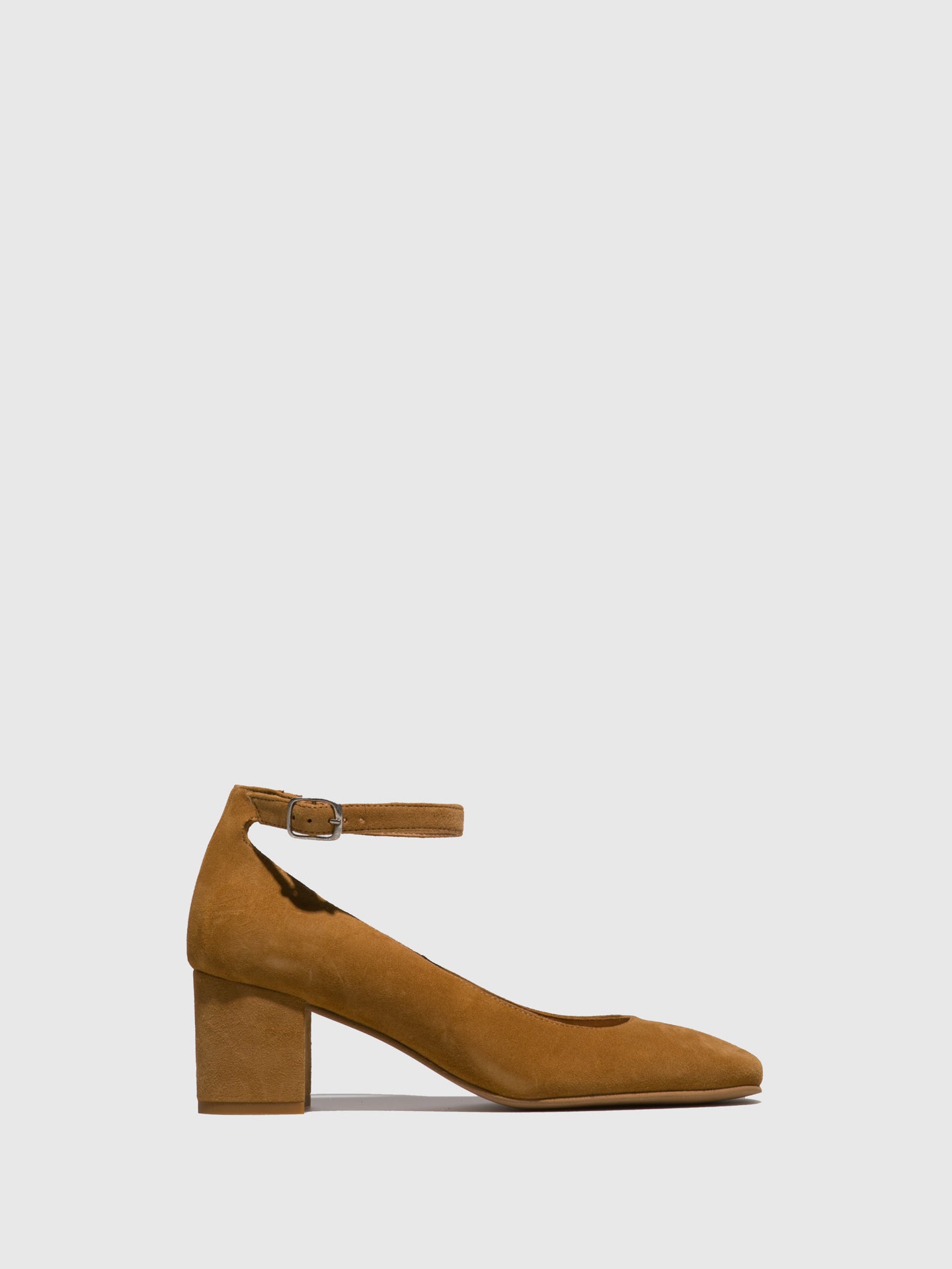 Foreva Sapatos com Tira no Tornozelo em Castanho