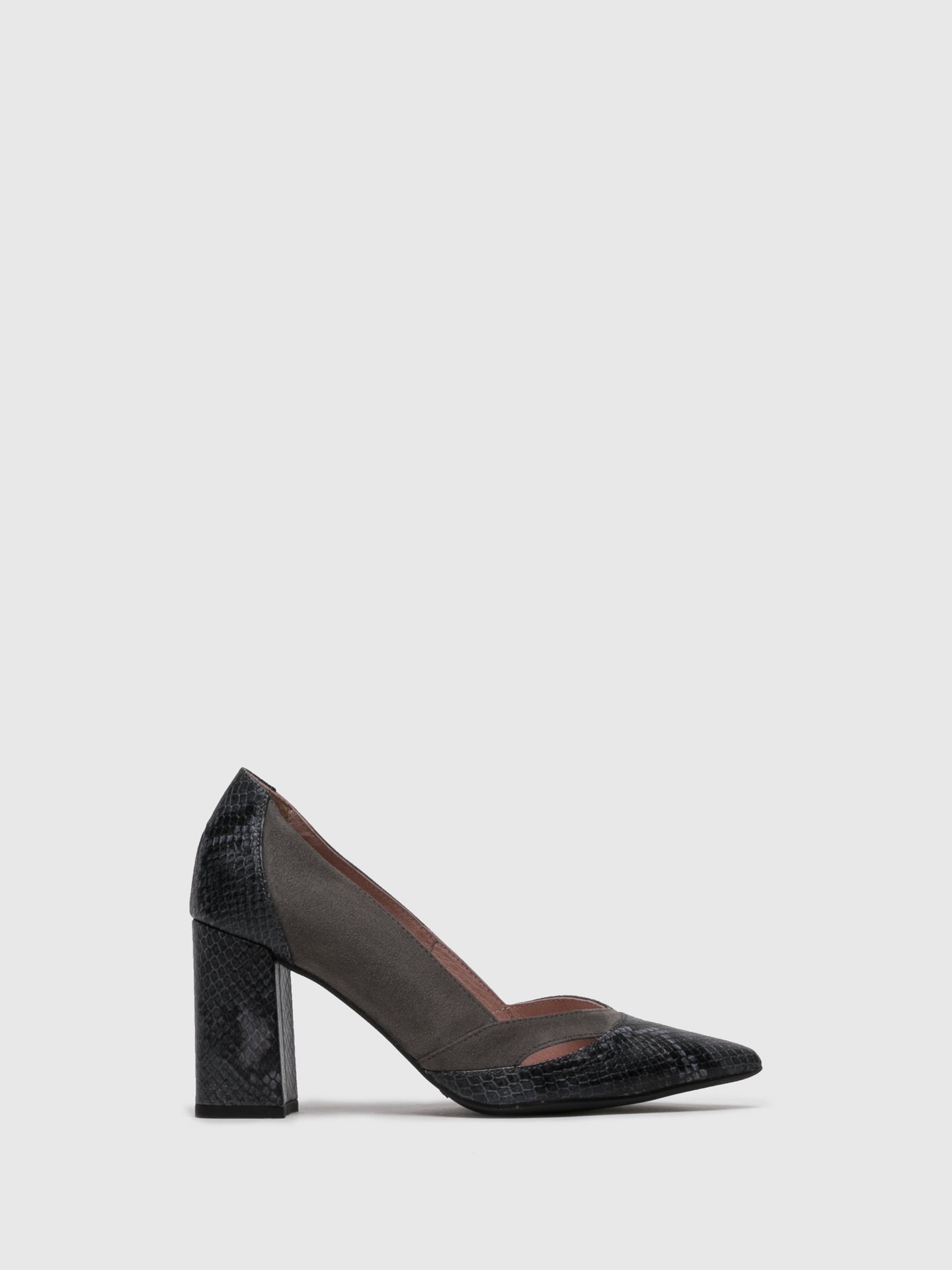 Foreva Sapatos Pontiagudos em Cinzento