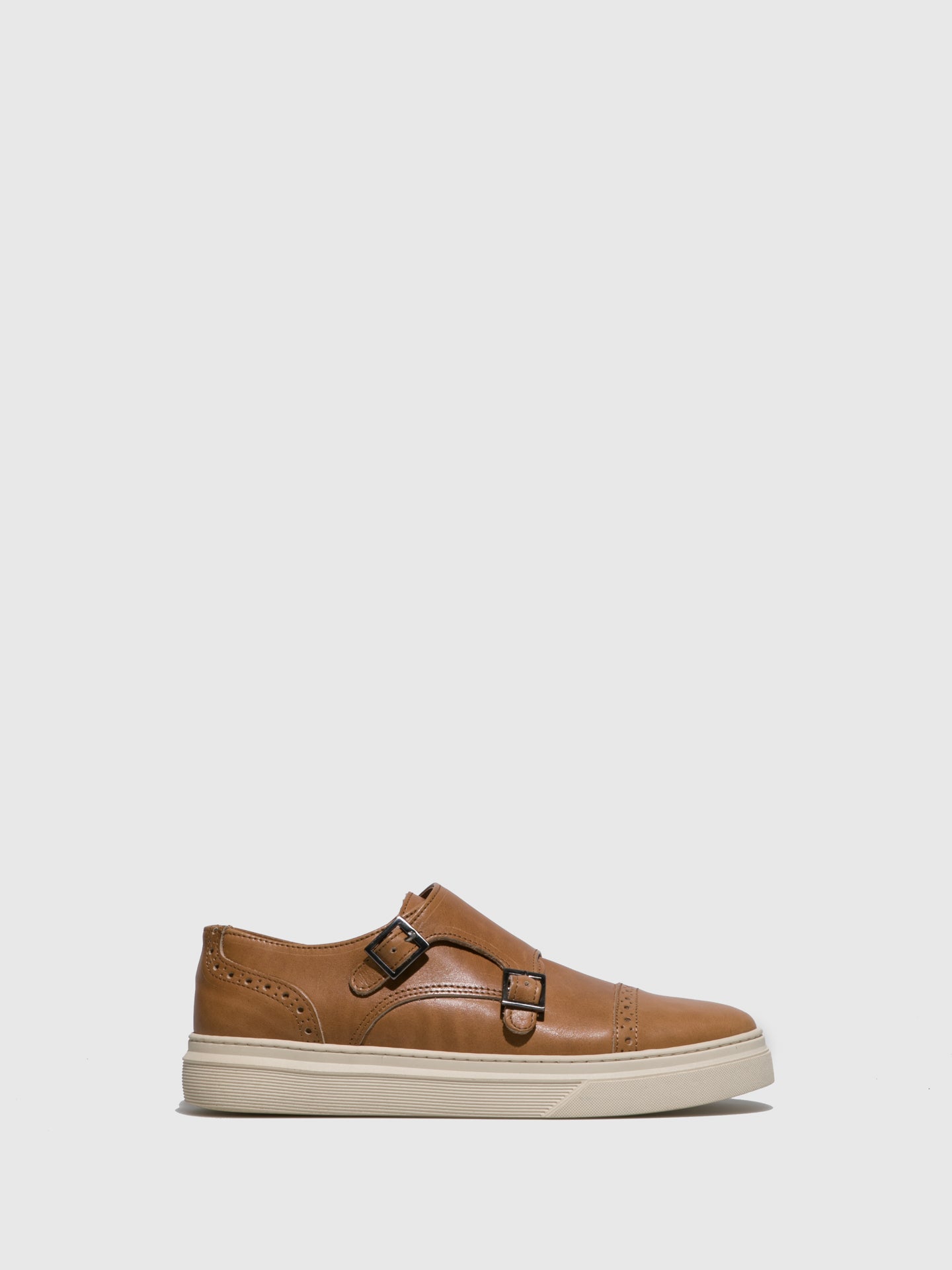 Fungi Sapatos com Fivela em Camel