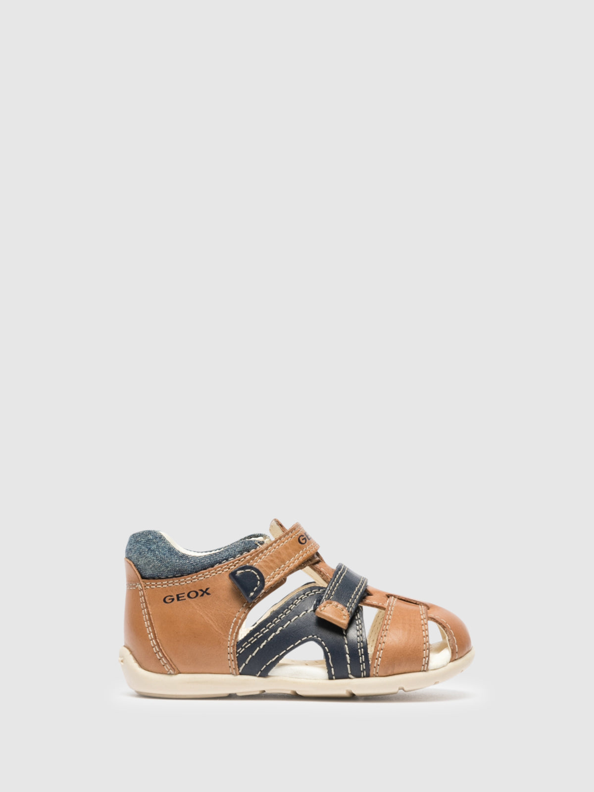 Geox Sandálias com Fivela em Castanho